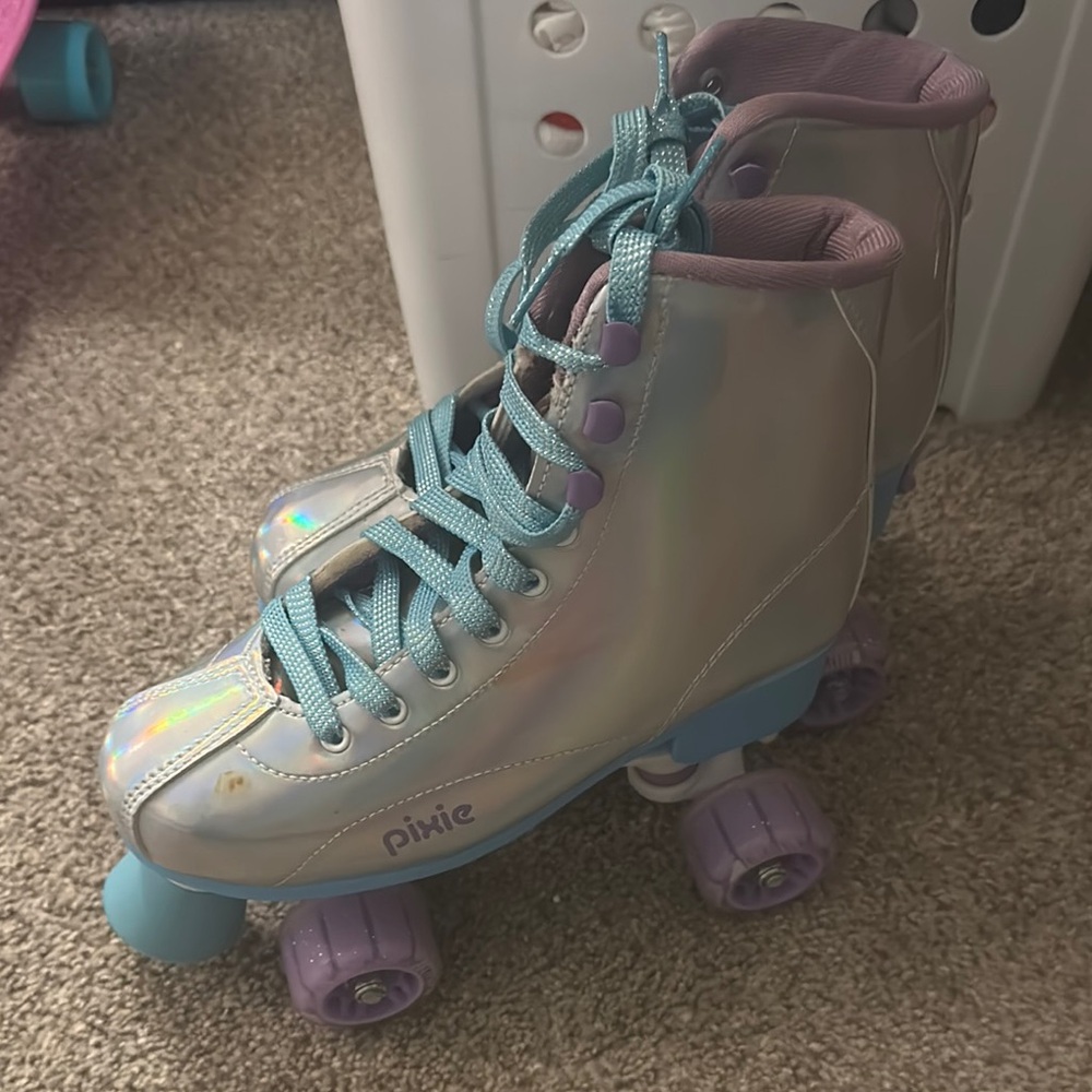 Pixi Holographic Roller Skates for Kids